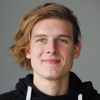 Tobias A Kreuzig
                