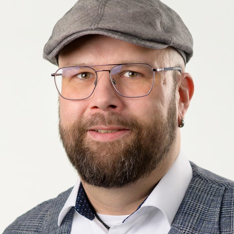Christian Baumann
                