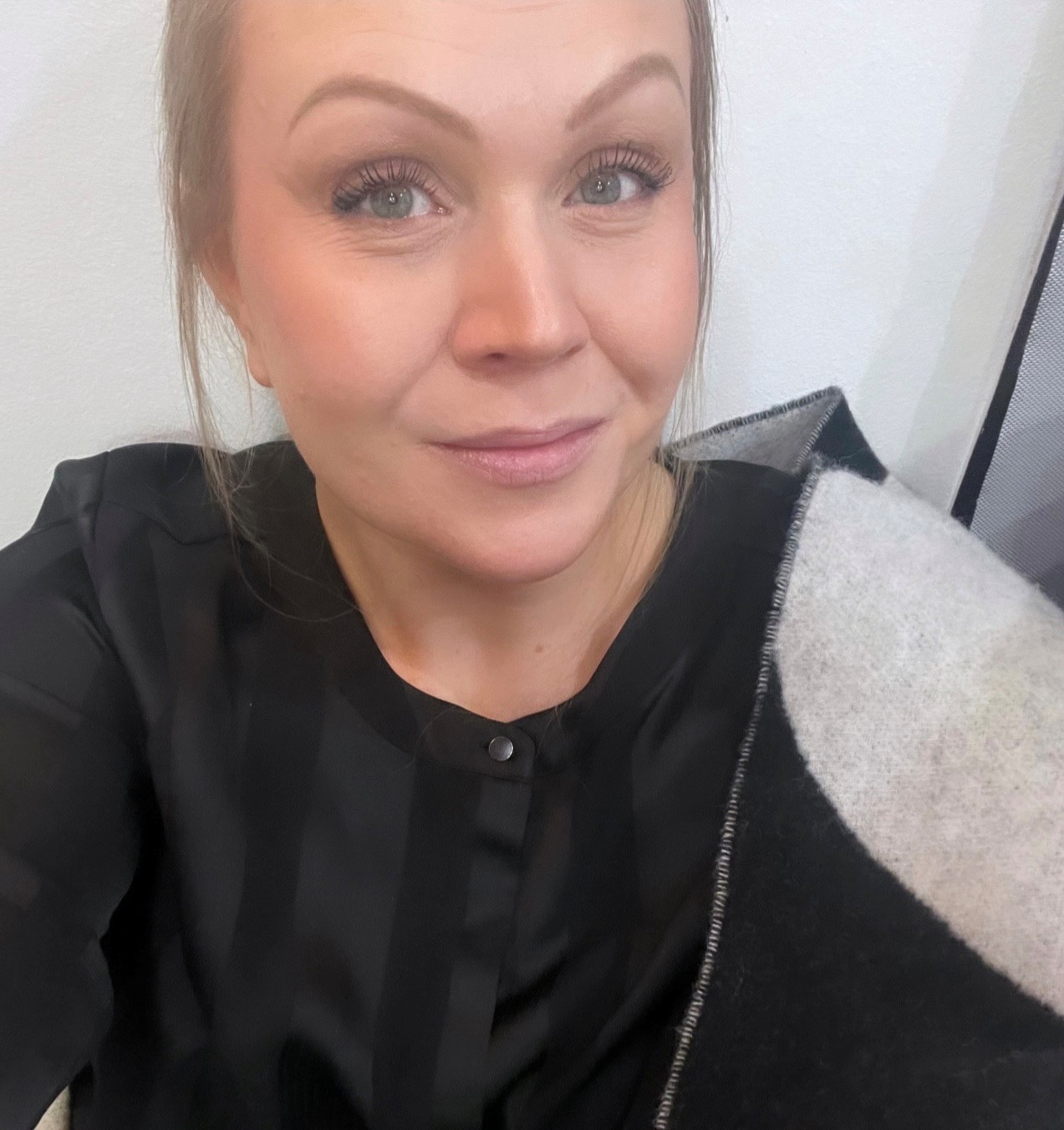 Ulla-Mari Schroderus
                            