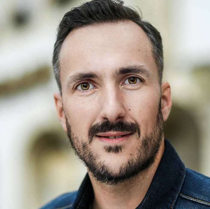 Thomas Mantsch
                