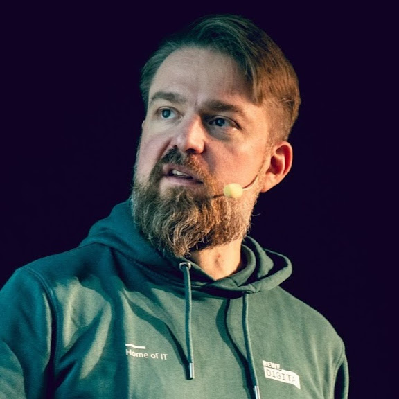 Michael Kutz
                