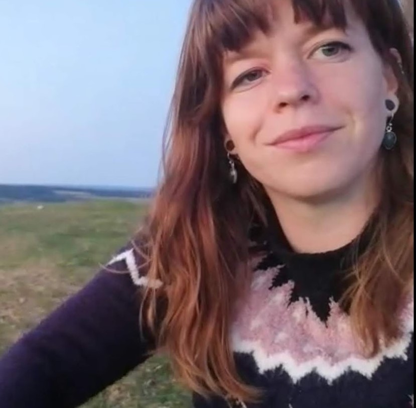 Klaartje van Zwoll
                            
